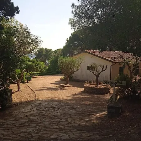 Le Grotte Villa